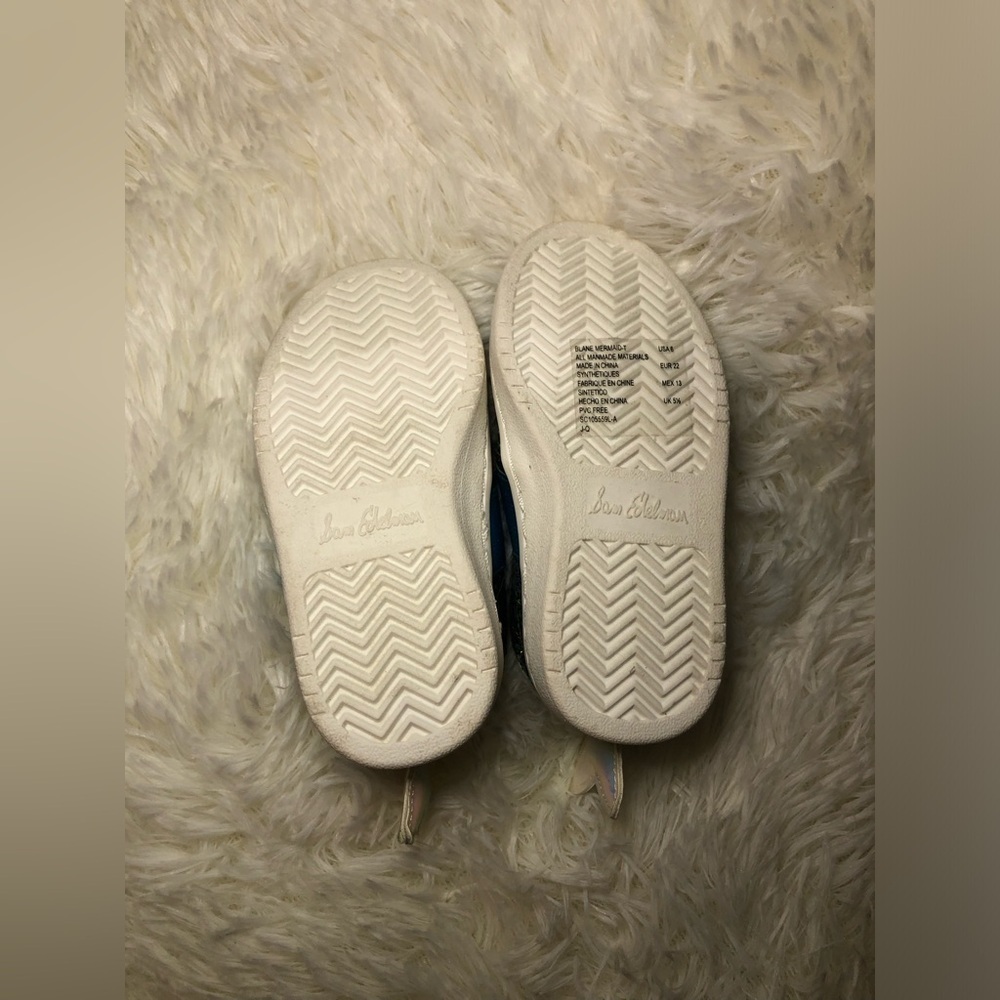 Sam Edelman Mermaid Glitter Kids Shoes size 6 NWOT - Picture 16 of 16